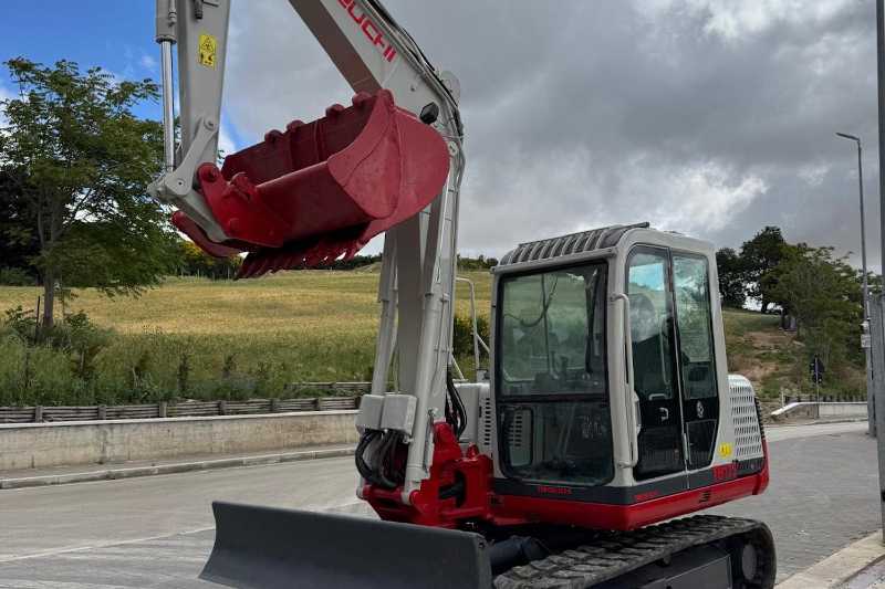 OmecoHub - Immagine TAKEUCHI TB175